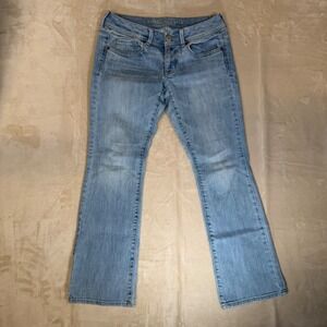 American Eagle Jeans Womens Size 6 Short Kick Boot Stretch Light Wash Low Rise